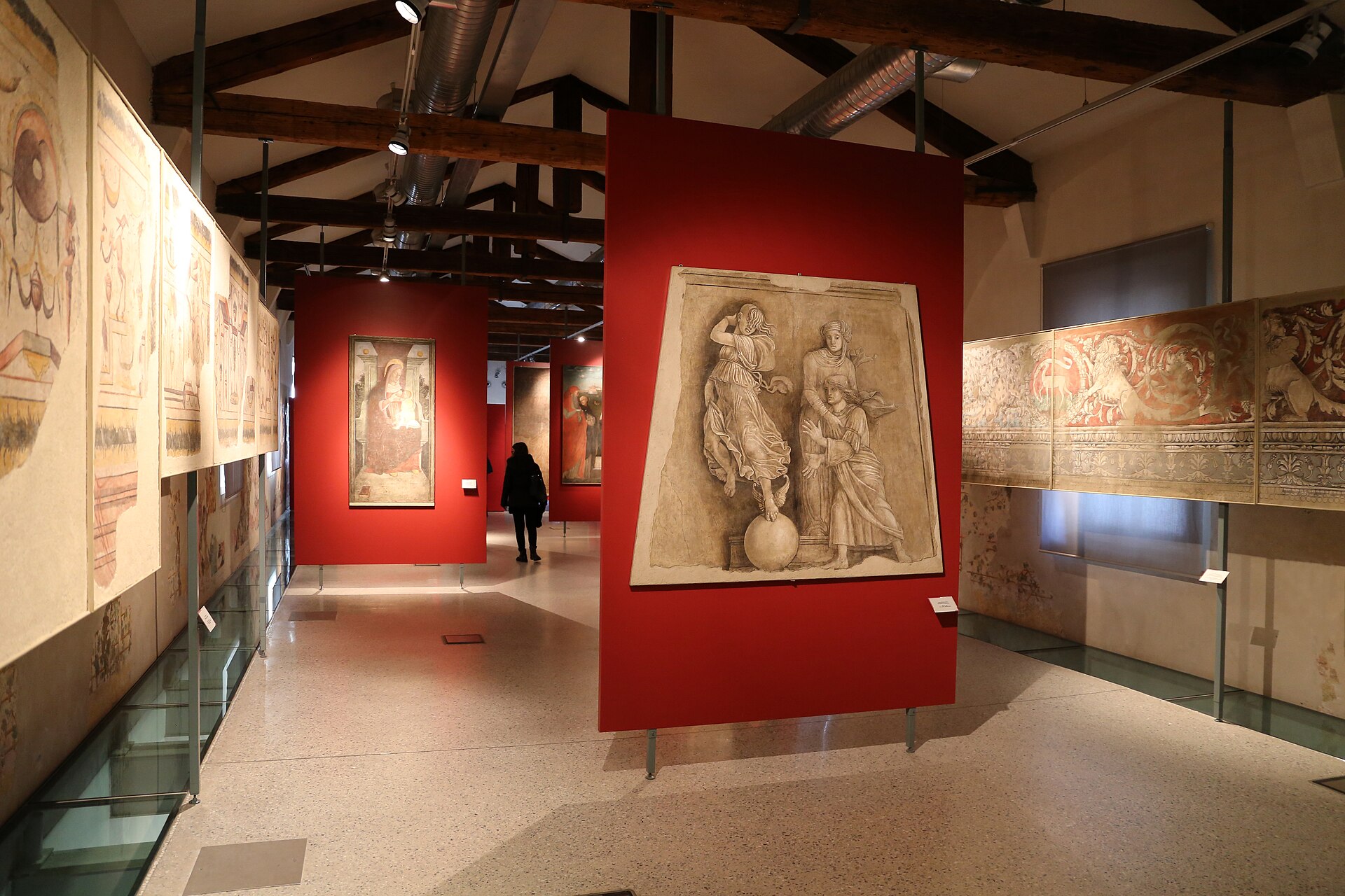 Imagem de referência de Museo della città di palazzo San Sebastiano, descrito nos dados abertos como museu em Mântua, Itália