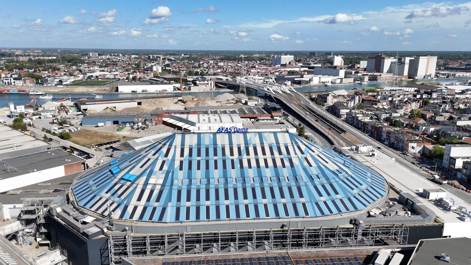 Imagem de referência de AFAS Dome, descrito nos dados abertos como arena multiuso localizada em Antuérpia, Bélgica