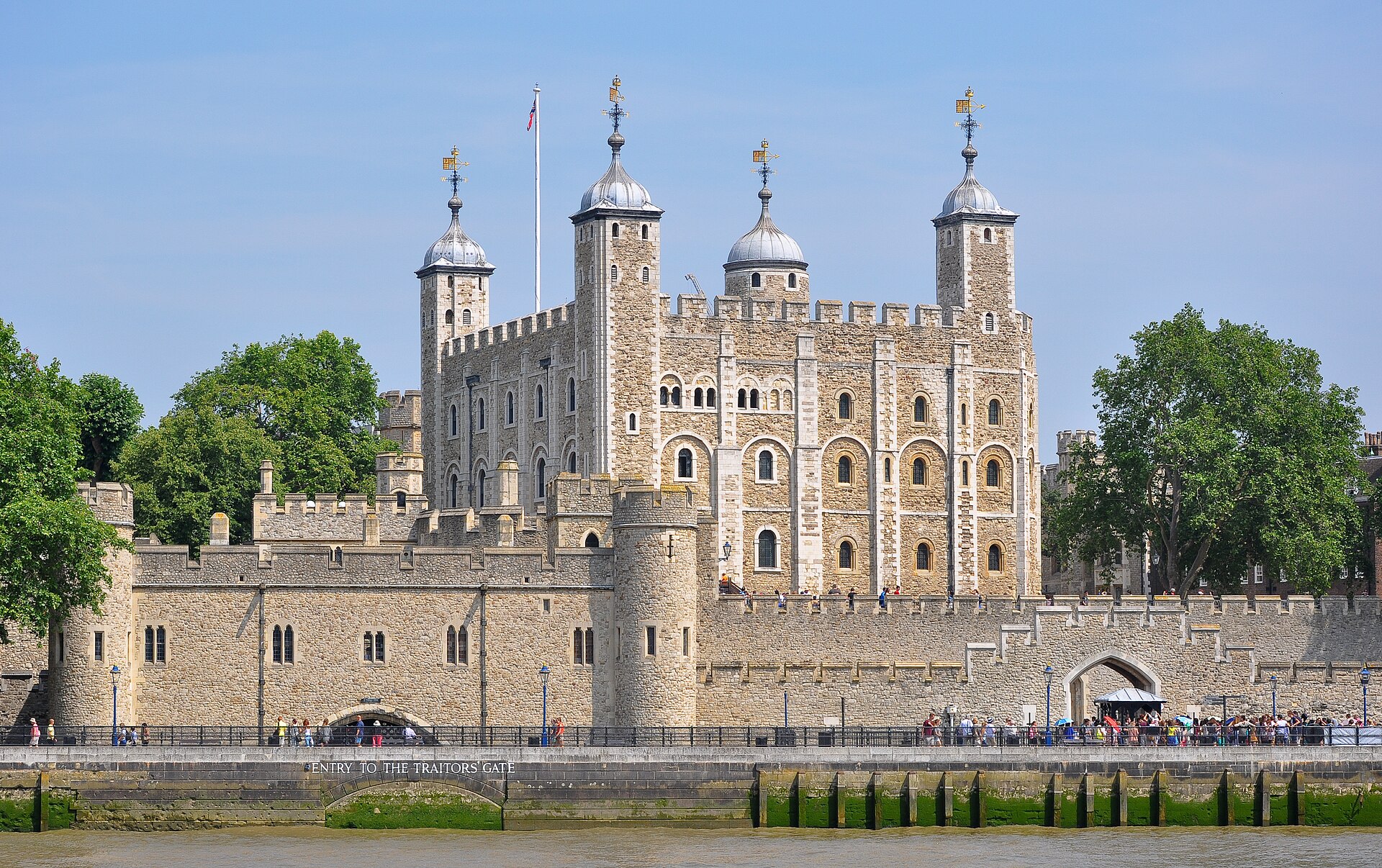 Imagem de referência de Torre de Londres, descrito nos dados abertos como museu em Londres, Reino Unido