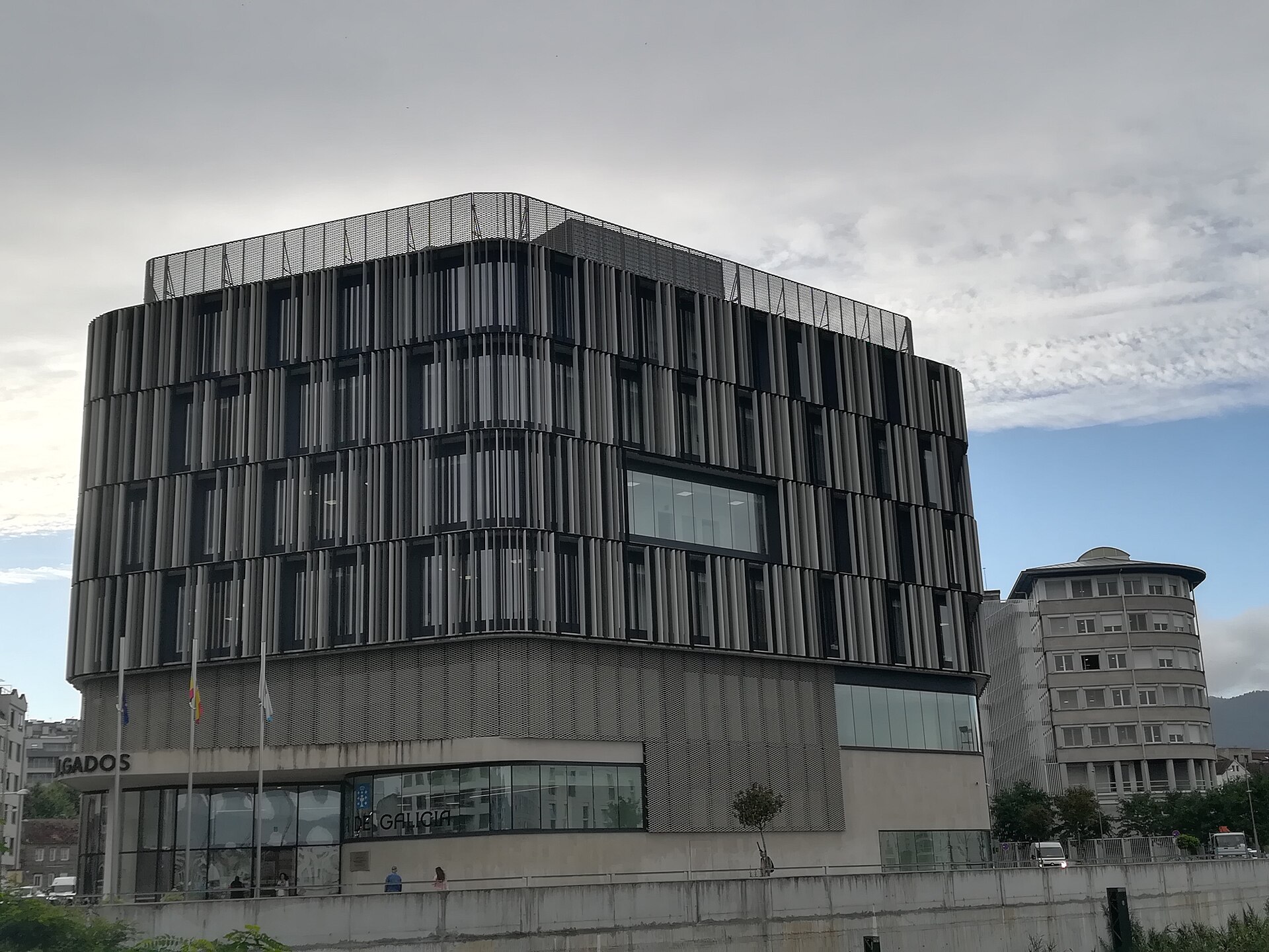 Imagem de referência de Cidade da Justiça de Pontevedra, descrito nos dados abertos como complexo de edifícios judiciais em Pontevedra, Espanha