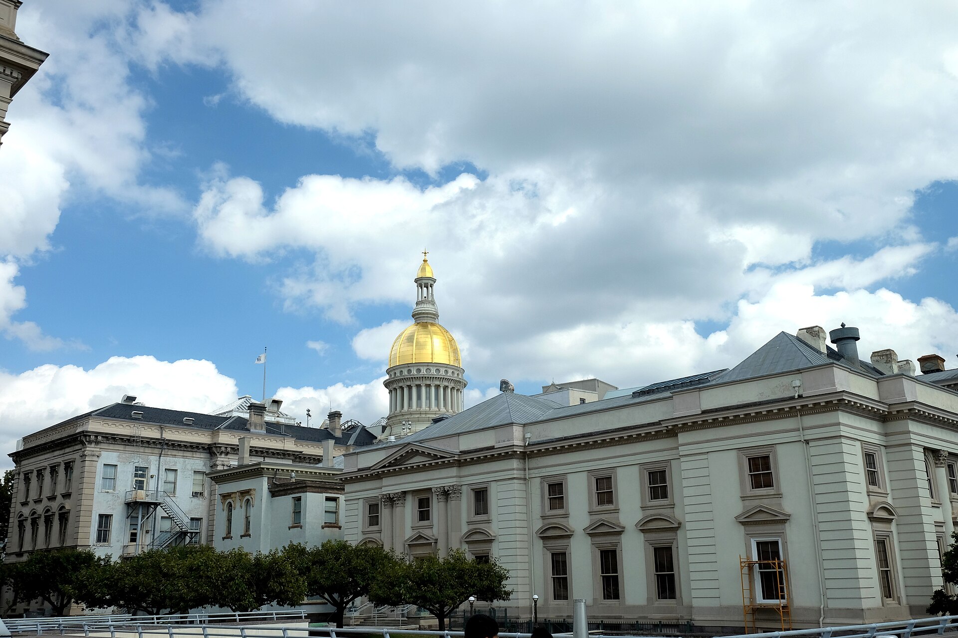 Imagem de referência de Capitólio Estadual da Nova Jérsia, descrito nos dados abertos como museu em Trenton, Estados Unidos