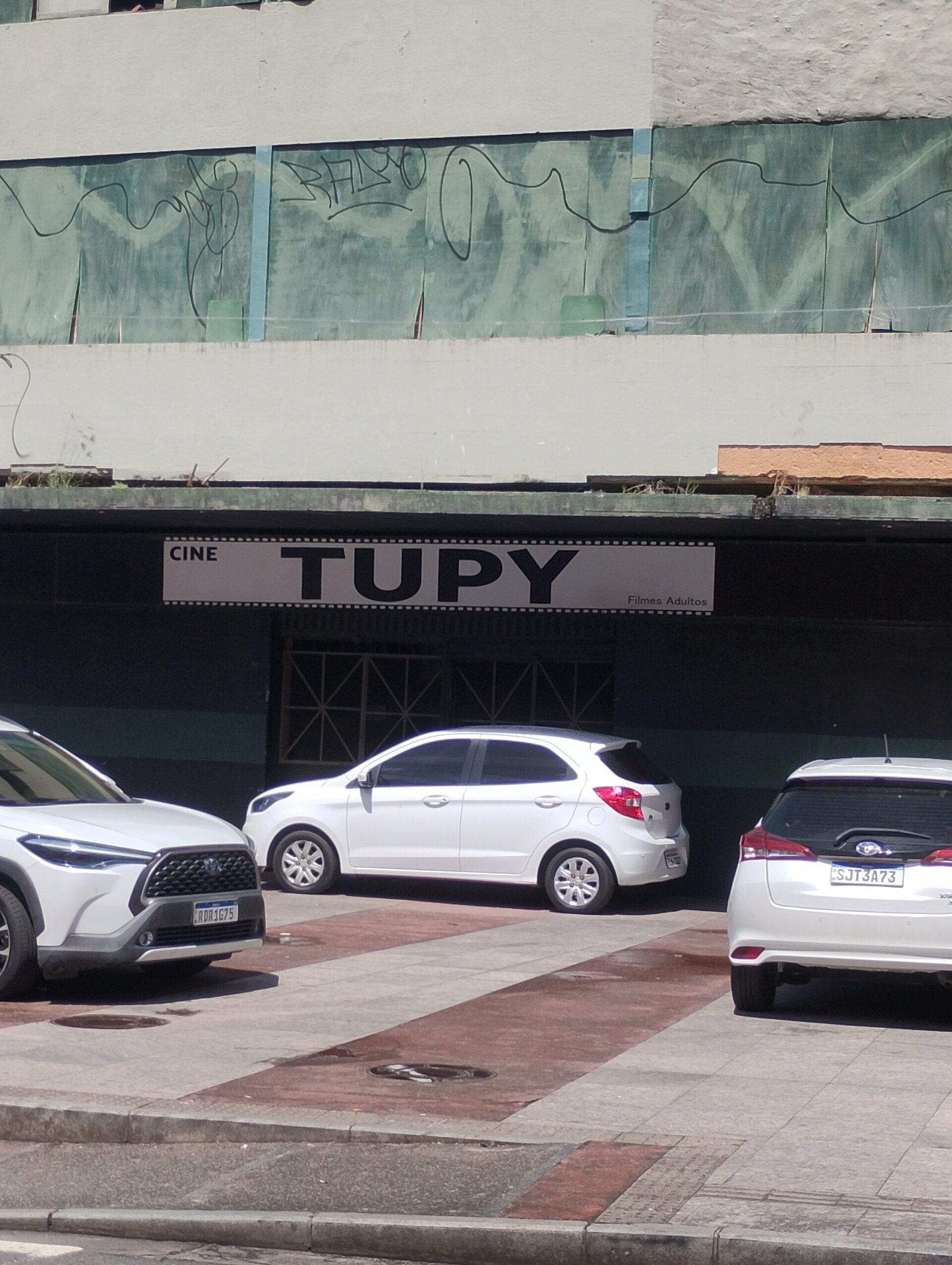Imagem de referência de Cine Tupy, descrito nos dados abertos como cinema pornográfico em Salvador, Brasil
