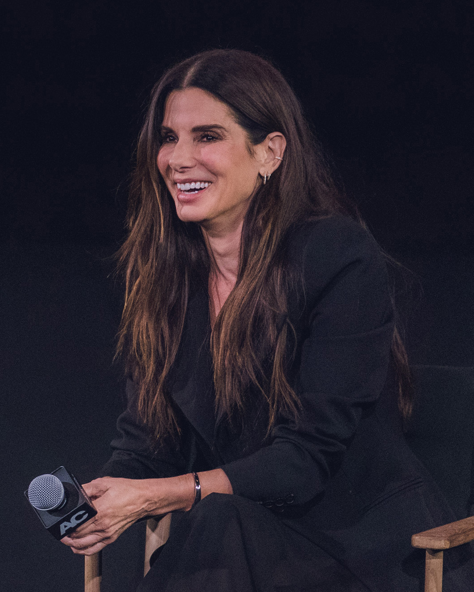 Imagem de referência relacionada a Sandra Bullock, item descrito como atriz e produtora norte-americana