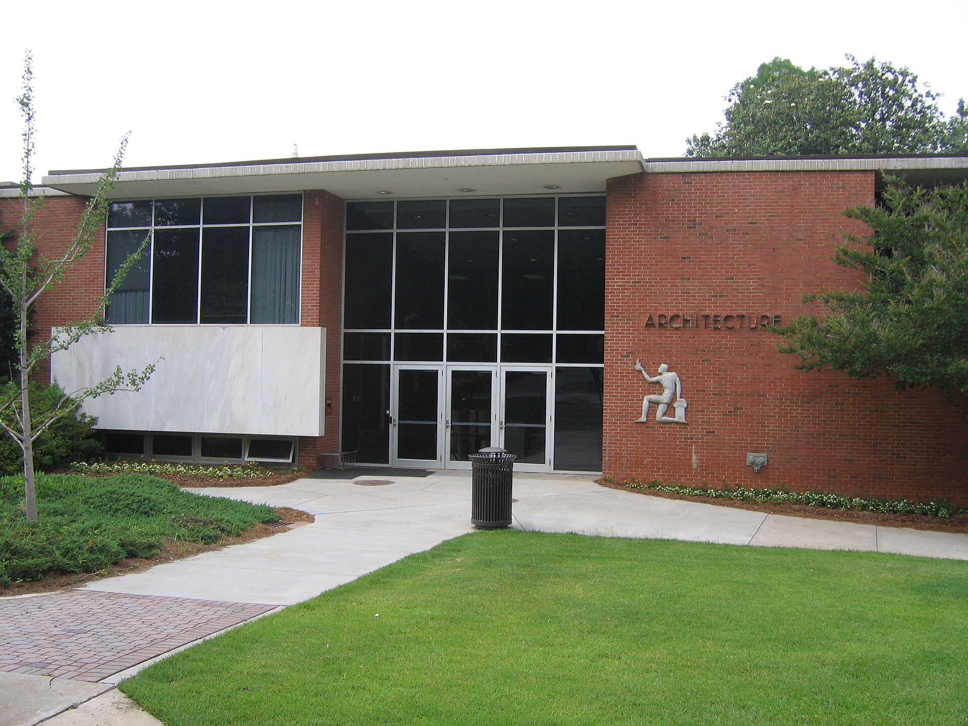 Imagem de referência de Instituto de Tecnologia da Geórgia, descrito nos dados abertos como universidade pública na cidade de Atlanta, Geórgia, Estados Unidos