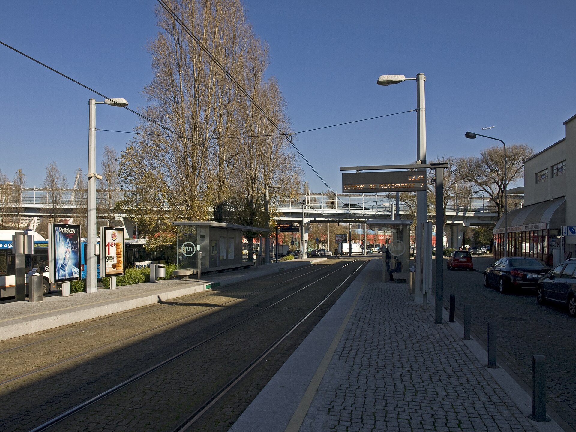 Imagem de referência de Estação Mercado (Metro do Porto), descrito nos dados abertos como mercado de portugal
