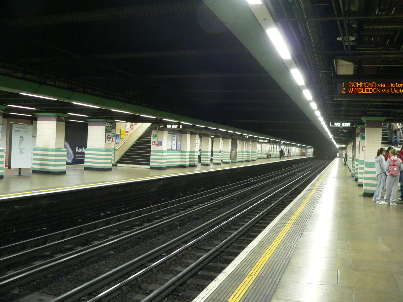 Imagem de referência relacionada a Tube Lines Limited, item descrito como registro de referência sobre Tube Lines Limited, organizado a partir de dados estruturados abertos