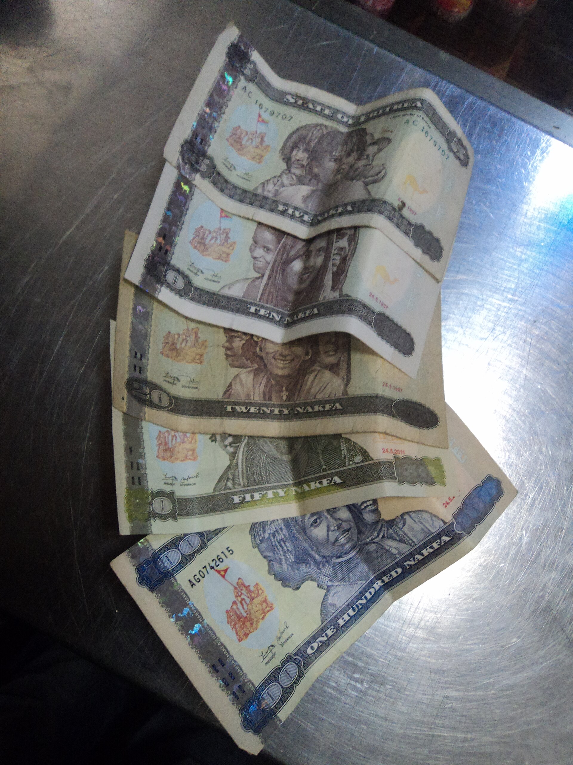 Imagem de referência relacionada a nakfa, item descrito como registro de referência sobre nakfa, organizado a partir de dados estruturados abertos