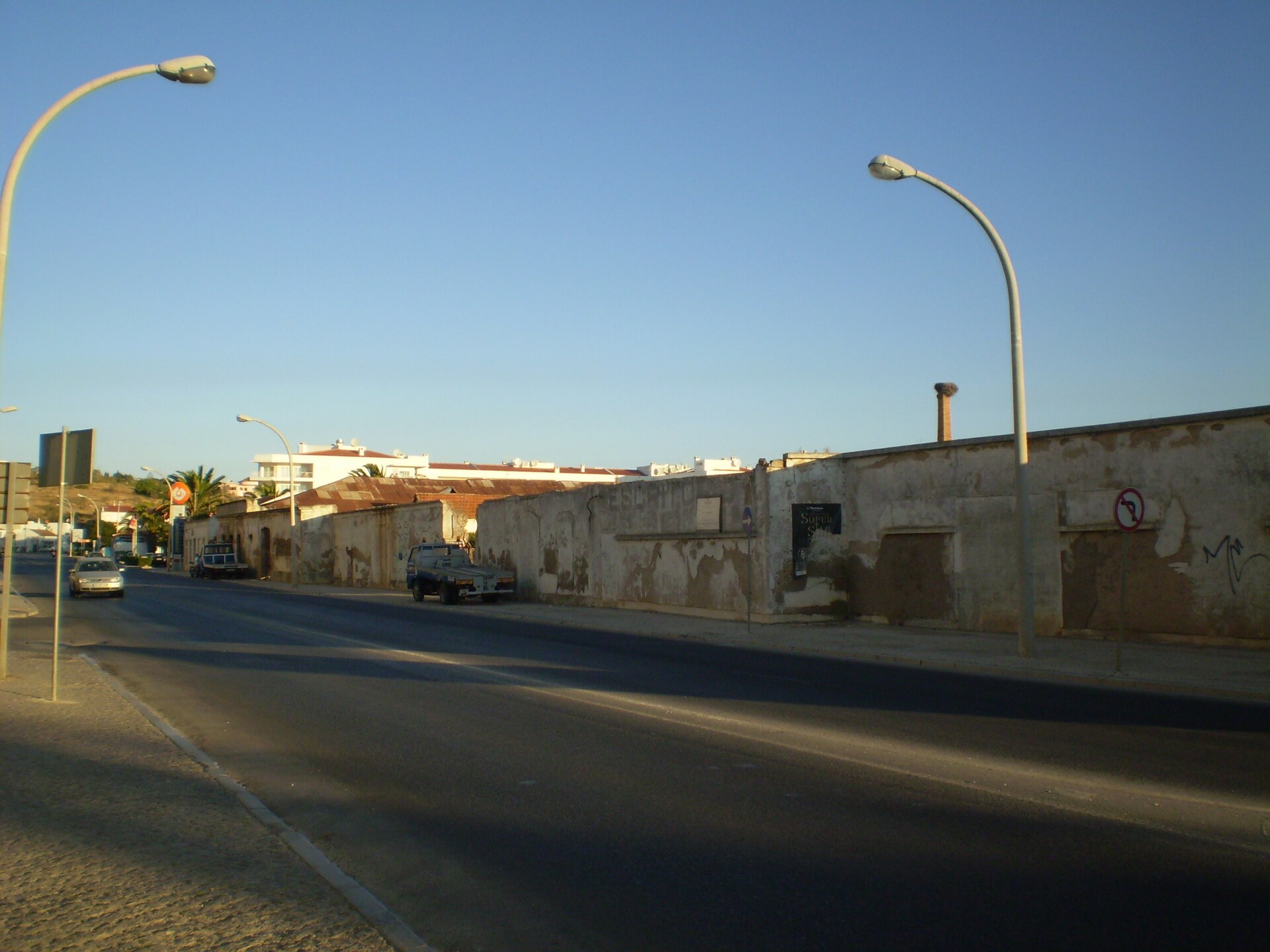 Imagem de referência relacionada a Algarve Exportador, item descrito como companhia industrial portuguesa