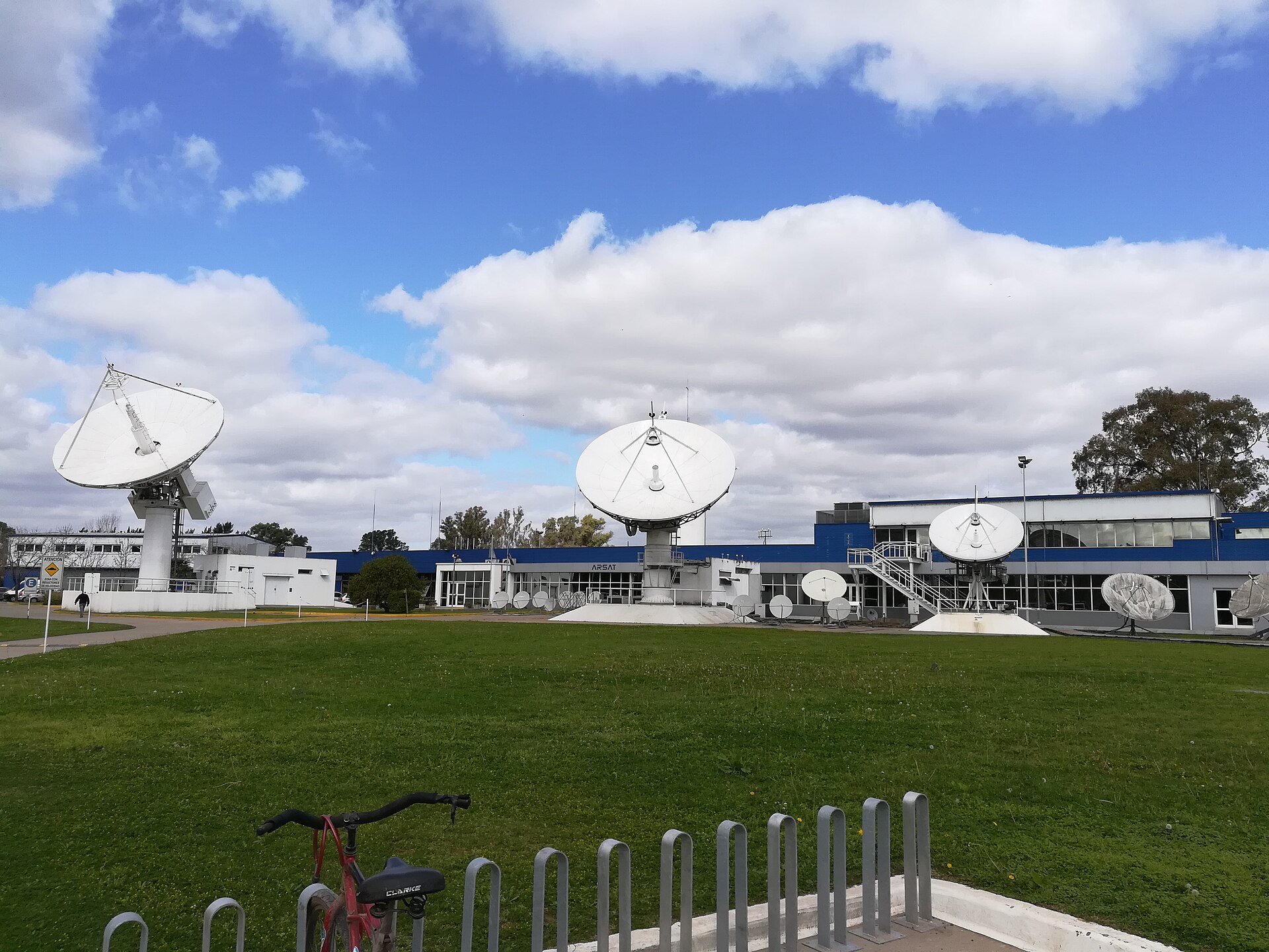 Imagem de referência relacionada a ARSAT, item descrito como registro de referência sobre ARSAT, organizado a partir de dados estruturados abertos