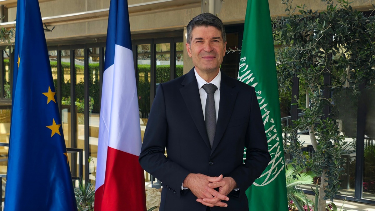 A França diz que o Reino 'pode contar' com Paris enquanto tropas são enviadas para proteger Yanbu