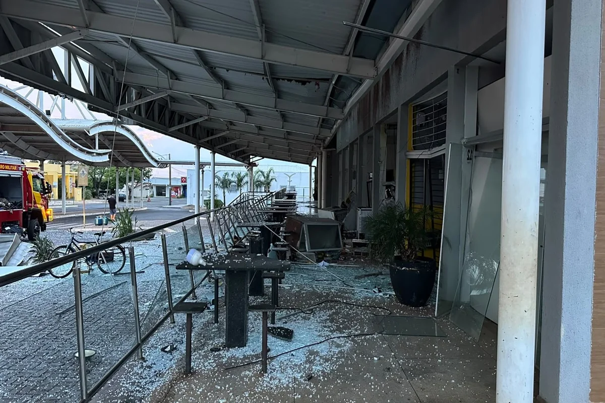 Explosão em rodoviária de Goiás