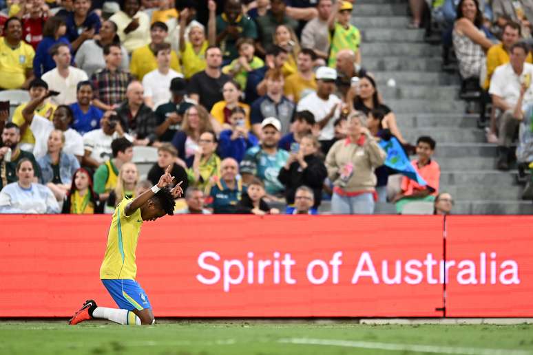 Opinião: Estêvão é a única boa notícia em recomeço tenebroso de Ancelotti na Seleção Brasileira