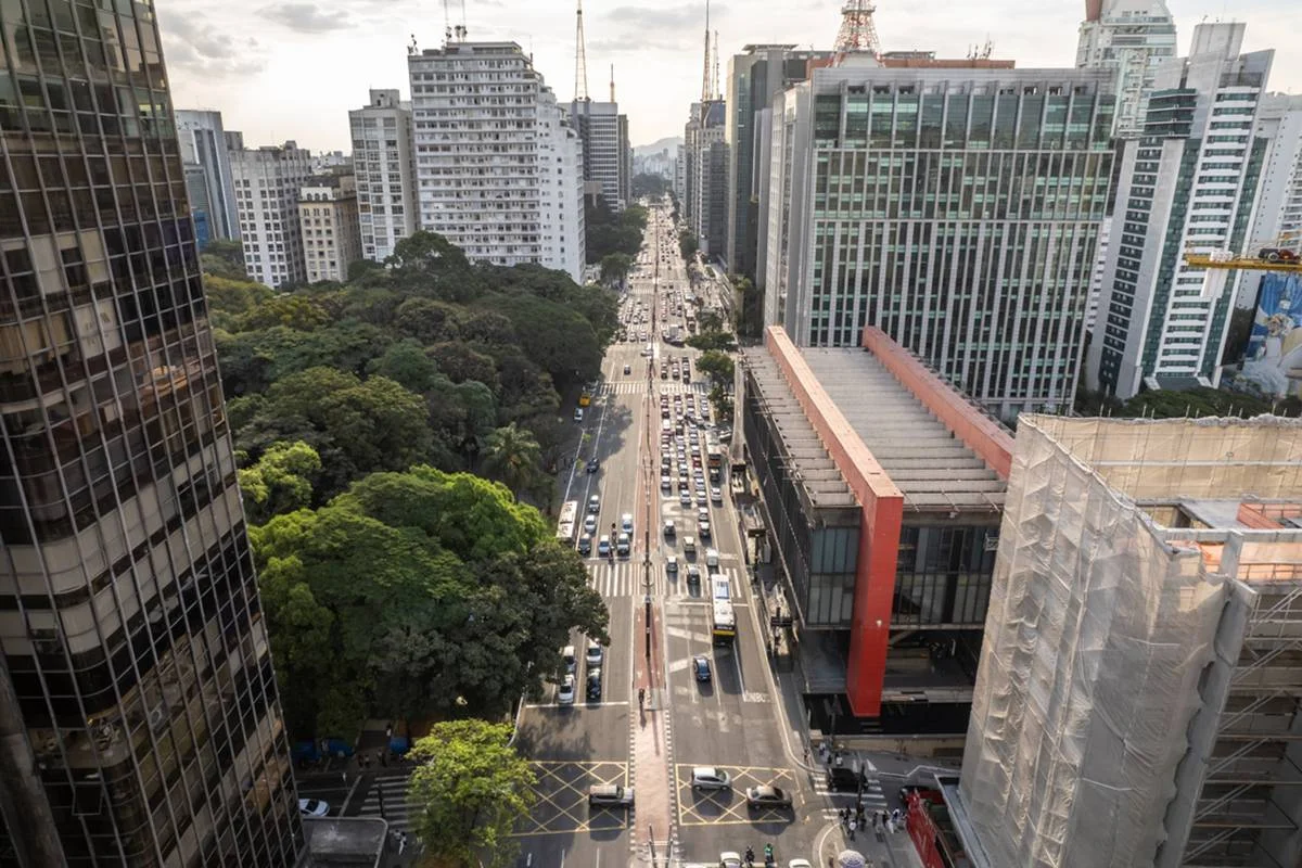 Imagem colorida da avenida paulista; megashow - Metrópoles