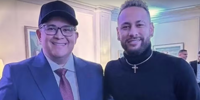 Neymar com Bruno Avelar Foto: Reprodução