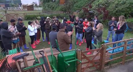 O quanto você sabe da treta entre Darlin Ferrattry e Giovanna Gold em A Fazenda?