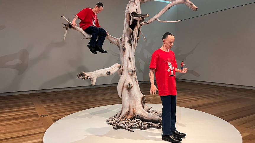 O autor de livros infantis Andy Griffiths foi imortalizado com uma escultura na National Portrait Gallery