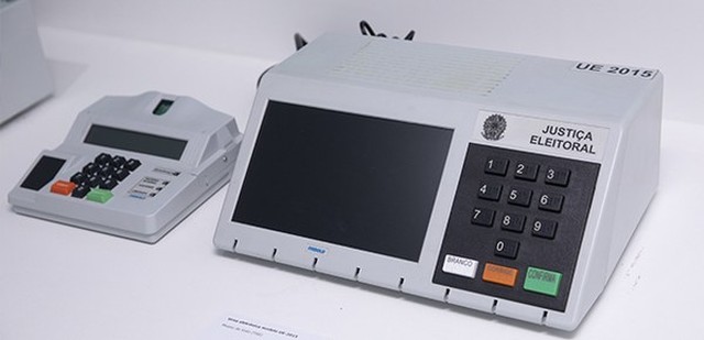 Urna eletrônica: veja evolução dos modelos desde 1996