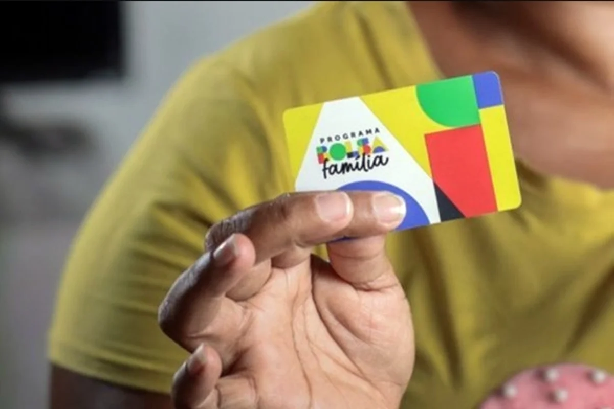 Bolsa Família começa a ser pago nesta quinta-feira (17/9); veja calendário