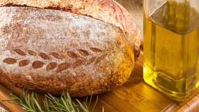 Azeite extravirgem ajuda na redução do risco de infarto e controla o peso, apontam estudos