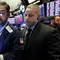 Wall Street Ditutup Menguat, Dow Jones Naik 478 Poin di Tengah Gejolak Pasar
