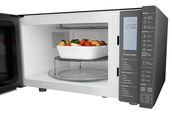 7 truques ao usar o micro-ondas que vão facilitar sua rotina