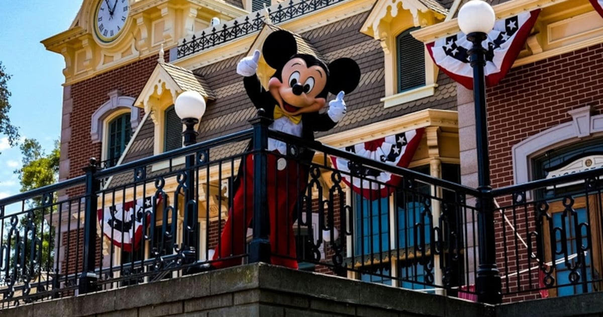Disney: destino continua em alta entre brasileiros e procura cresce 52% para o Dia das Crianças