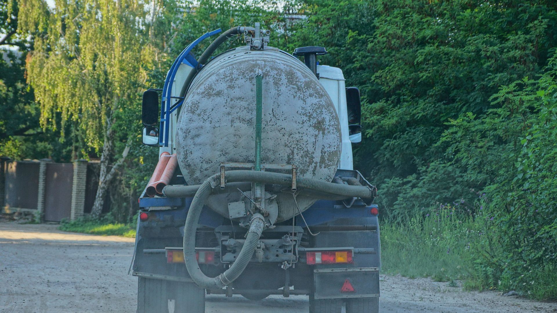 Caminhoneiros de água obrigados a obter licença