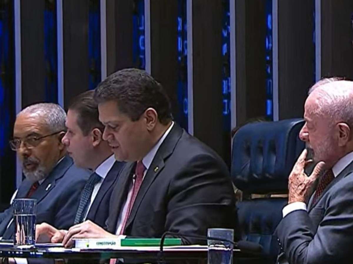 Alcolumbre diz que 'cumpriu com a palavra' ao votar fim da escala 6x1: 'Honramos nosso compromisso'