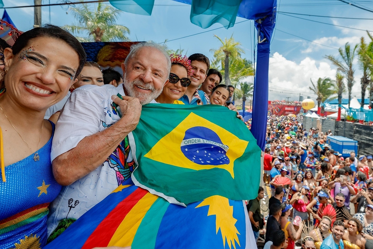 Nem Flávio, nem Lula: quatro estados elegeram governadores de "3ª via"