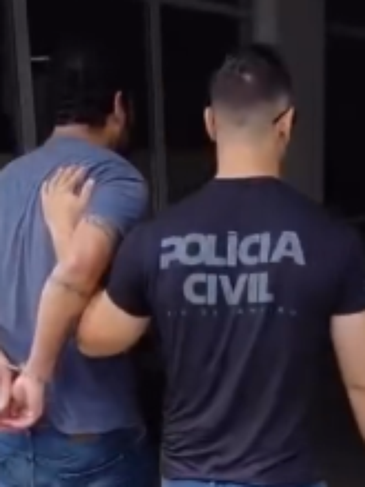 Foragido por estupro de vulnerável, figurante é preso em estúdio de gravação de novelas da Record