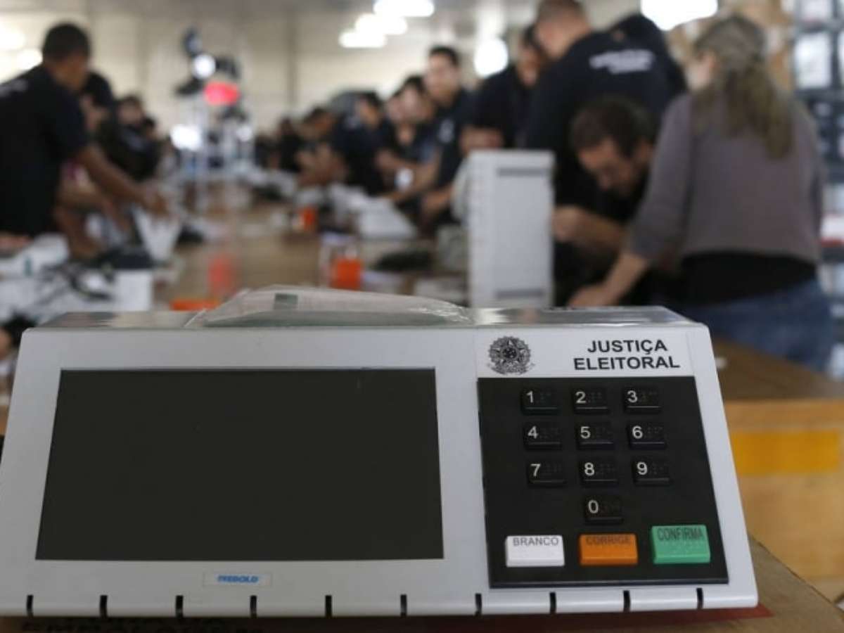 Quem não votar no 1º turno pode votar no 2º? Entenda o que diz a lei