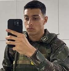 Pedro Gabriel Bezerra, de 20 anos, estava de serviço no 7º Depósito de Suprimento, no bairro do Cabanga. Foto: Reprodução/Redes sociais / Portal de Prefeitura
