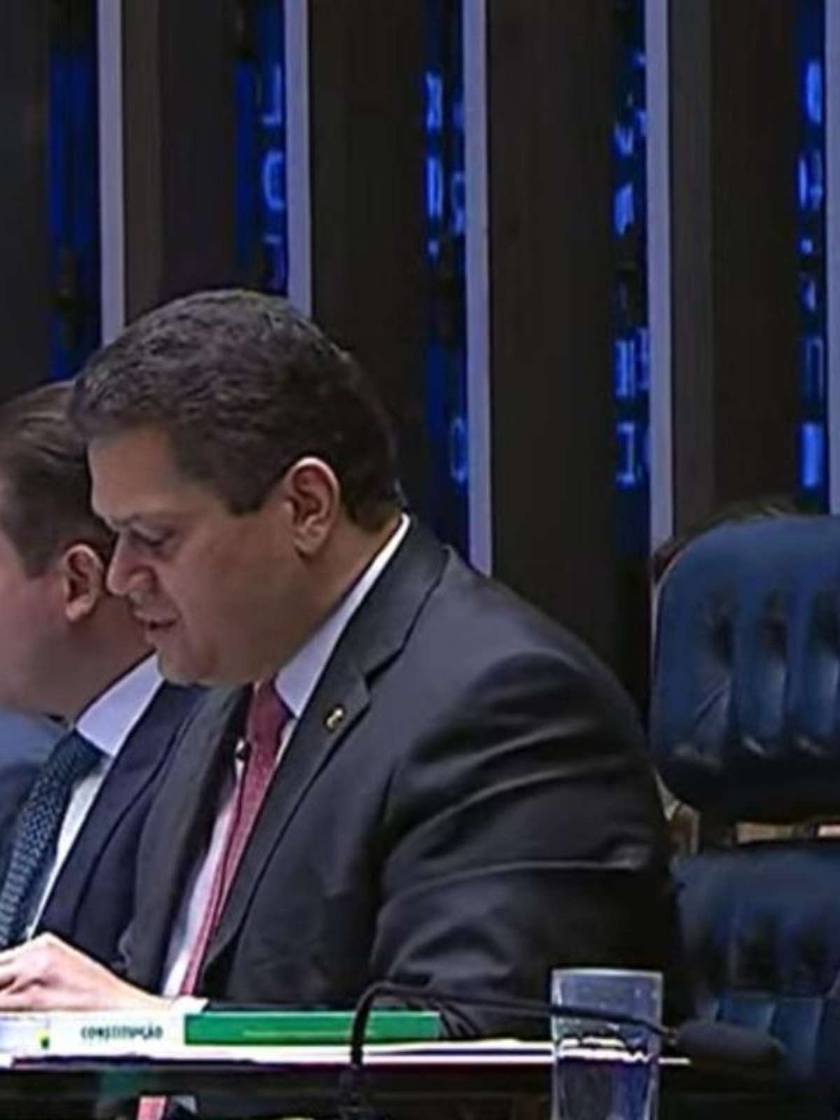 Alcolumbre diz que 'cumpriu com a palavra' ao votar fim da escala 6x1: 'Honramos nosso compromisso'