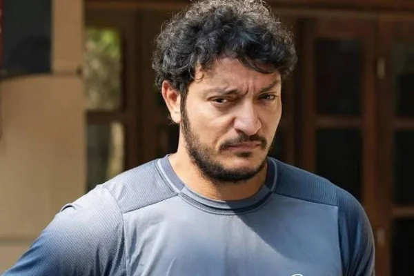 Quem Ama Cuida: Tom será o próximo alvo da vingança de Adriana. Saiba mais - destaque galeria