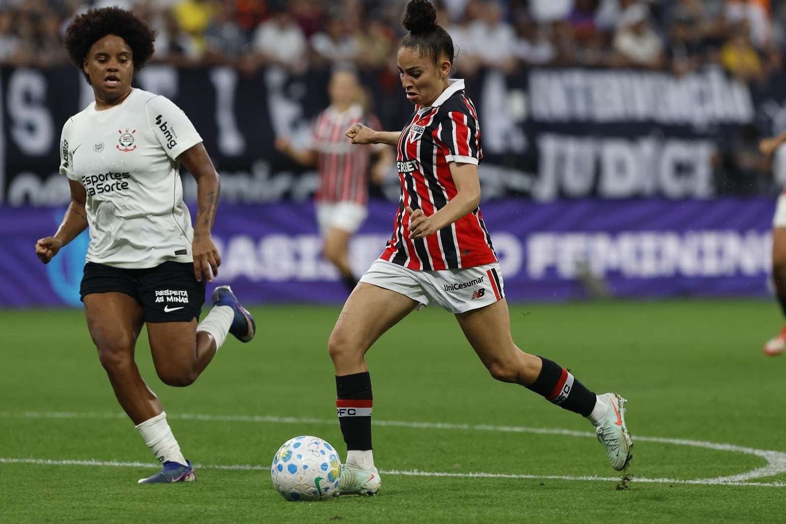 S&atilde;o Paulo e Corinthians se enfrentam na final do Brasileir&atilde;o Feminino