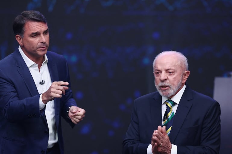 Lula vai ao TSE nesta quinta formalizar aceite das condições de Flávio para abrir sigilos