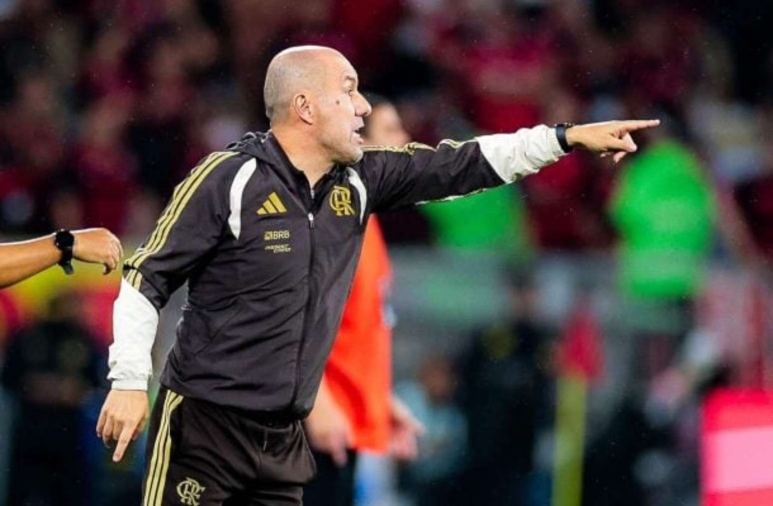 Arrascaeta entra no segundo tempo, mas faz pouca diferen&ccedil;a. Nos p&ecirc;naltis, ele acertou a sua cobran&ccedil;a. Mas o time foi eliminado na Libertadores.