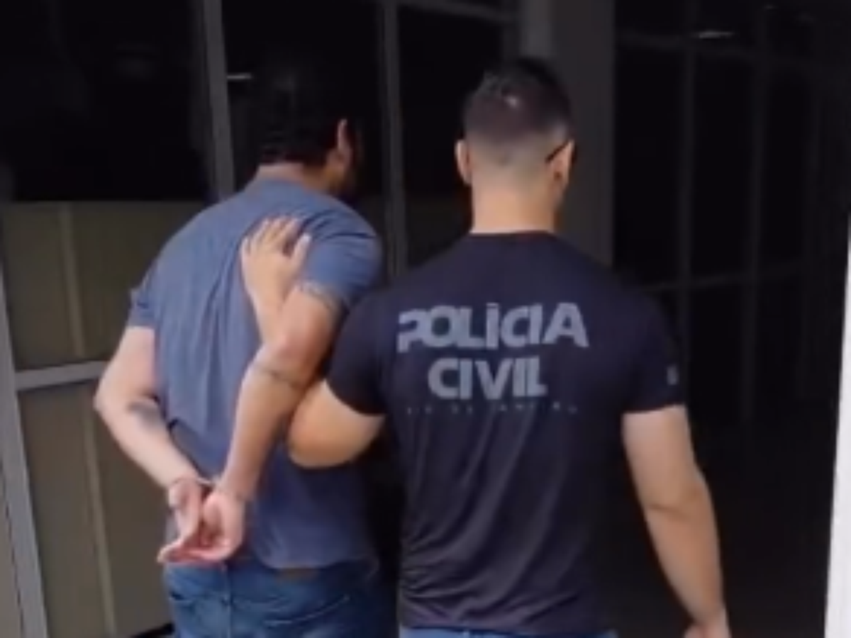 Foragido por estupro de vulnerável, figurante é preso em estúdio de gravação de novelas da Record