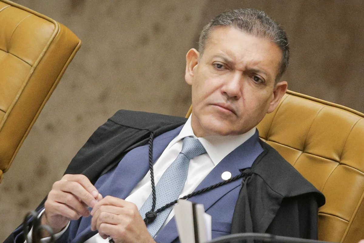 Nunes Marques será relator do pedido de anulação da condenação de Bolsonaro