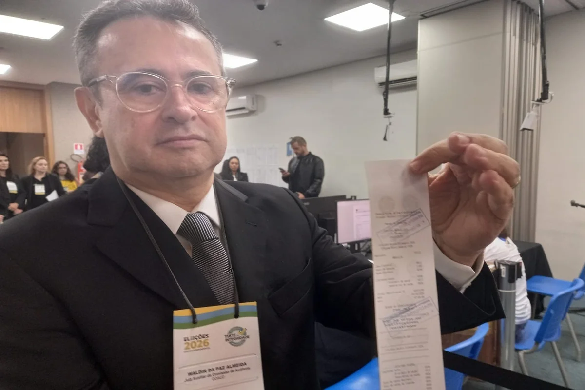 A zerésima comprova que não há votos registrados antes das 8h