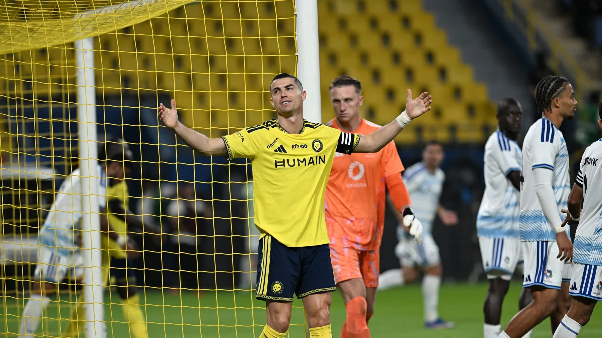 Jornal espanhol critica Cristiano Ronaldo após jogo do Al-Nassr: "É humano"