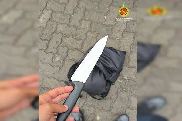 PM que fazia segurança de urnas prende homem que assaltou ônibus no DF