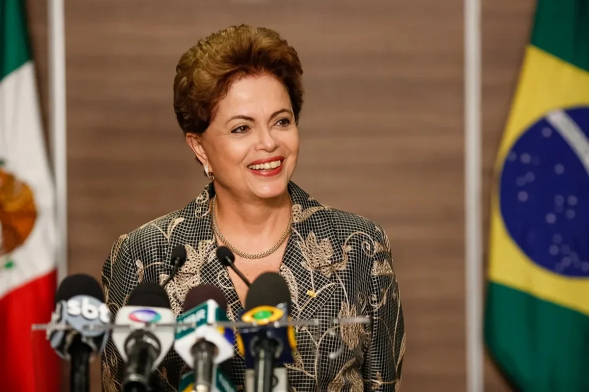 Dilma Rousseff, Economista e ex-Presidenta do Brasil