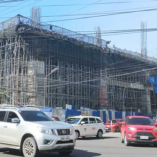 Bacolod lawmaker, 10 others face complaints over old city hall demolition