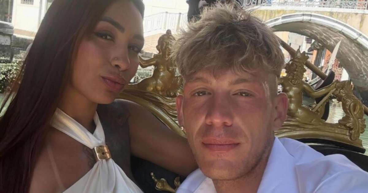 Itália faz funeral de brasileira morta em colisão de barco em Veneza
