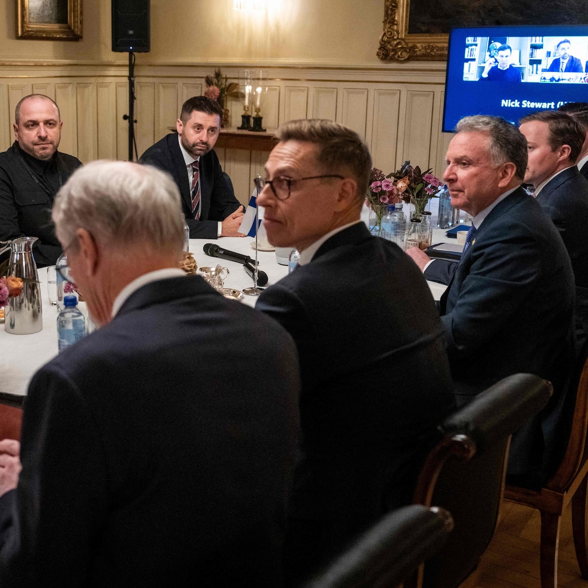 Ataques deixam mortos na Rússia e na Ucrânia após Trump dizer que guerra estava perto de acabar