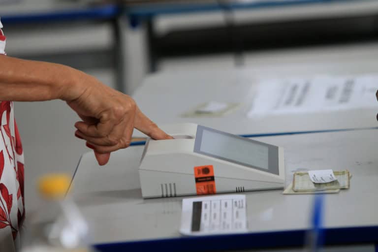 Eleições 2026: votação terá horário unificado em todo o Brasil; veja como funciona