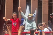 Lula e Haddad em ato do PT na Avenida Paulista, na véspera do 1º turno das eleições gerais de 2026