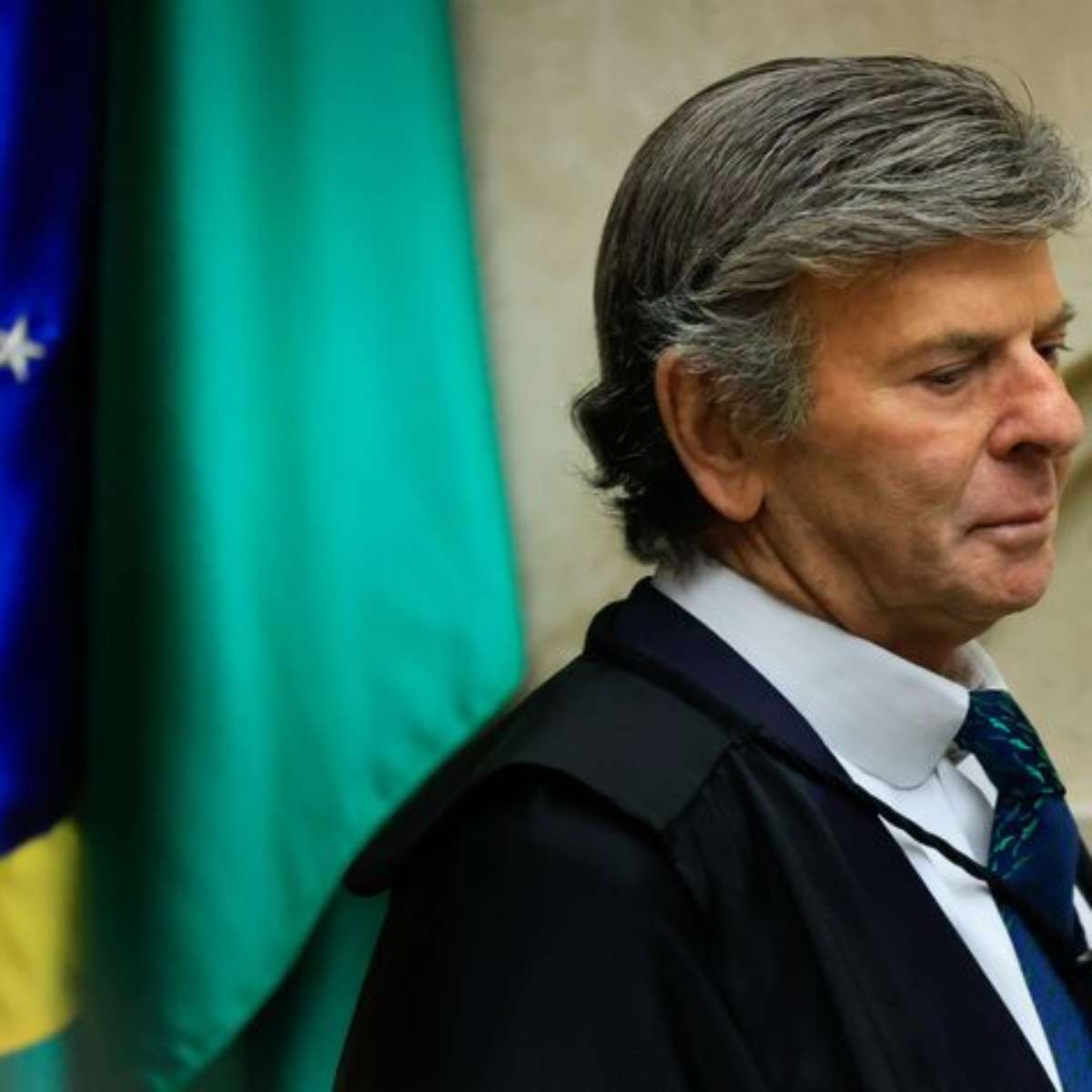 Associação de rádios e TVs pede a Fux suspensão da MP que proíbe as bets