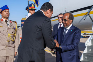 Somali president arrives in Egypt for Africa economic forum